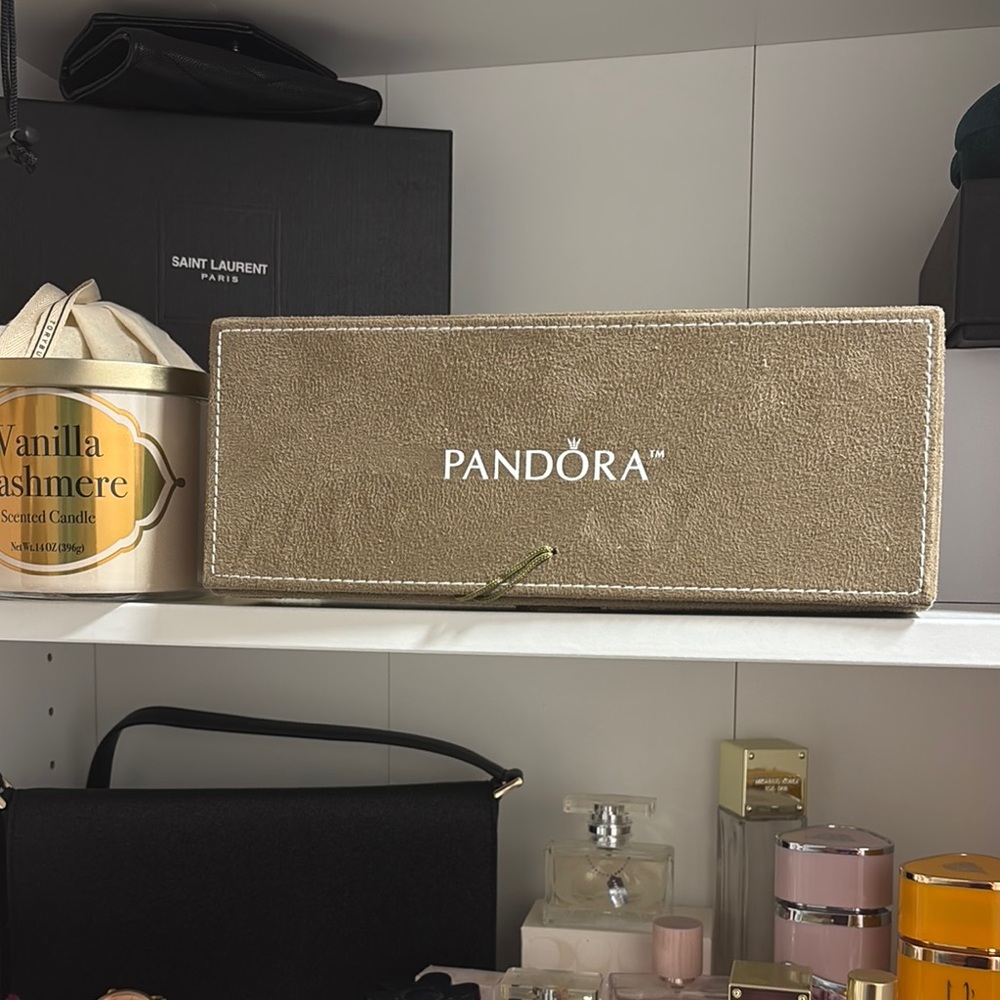 Pandora Tan Jewelry Box